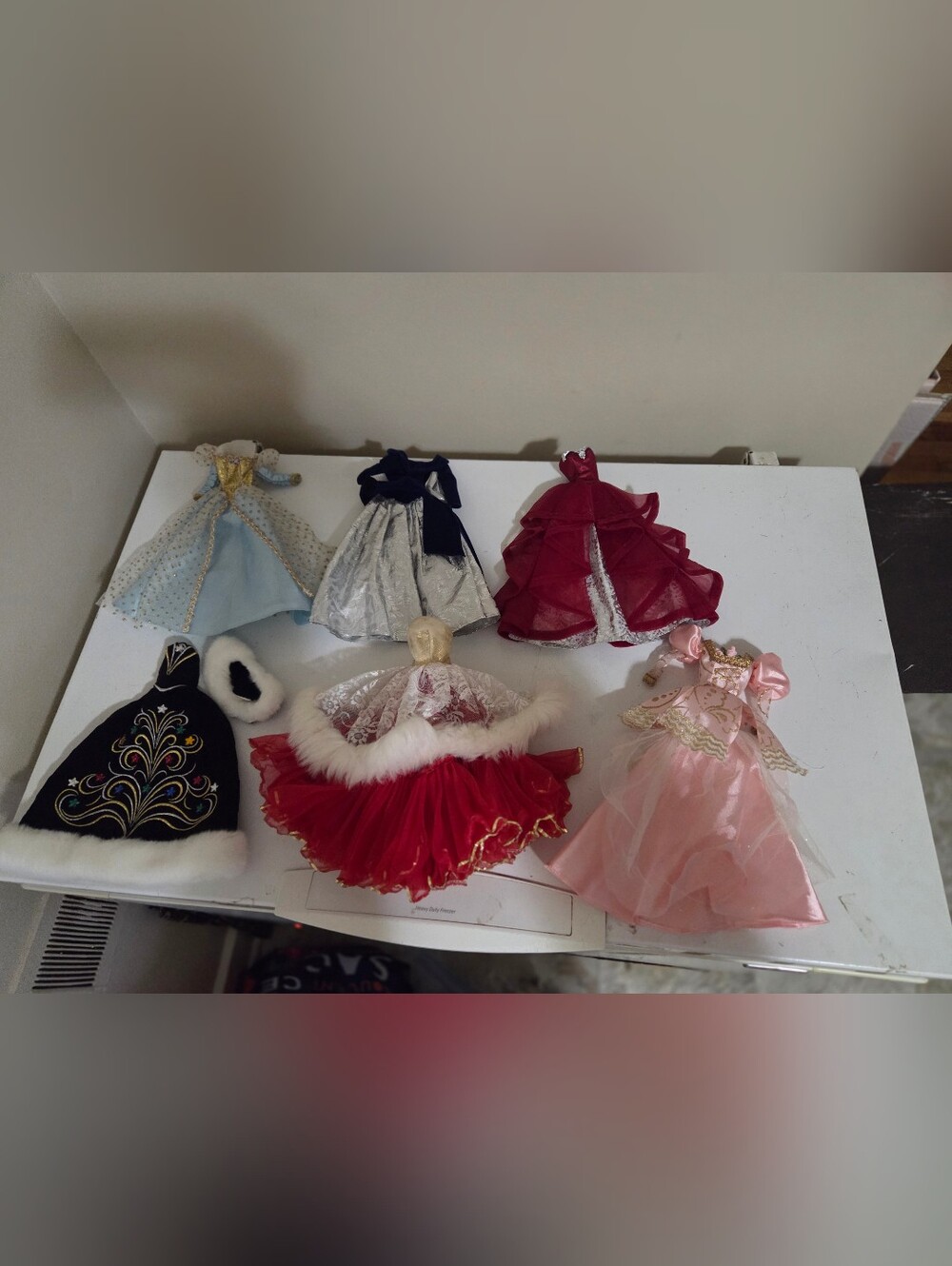 Holiday Princess Doll Dresses Set Of 6